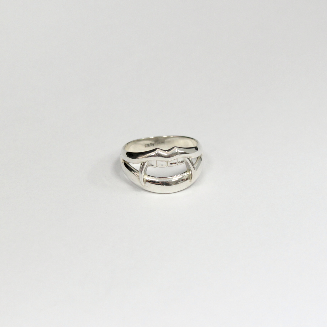Серебряное кольцо «Вампир» 925 пробы