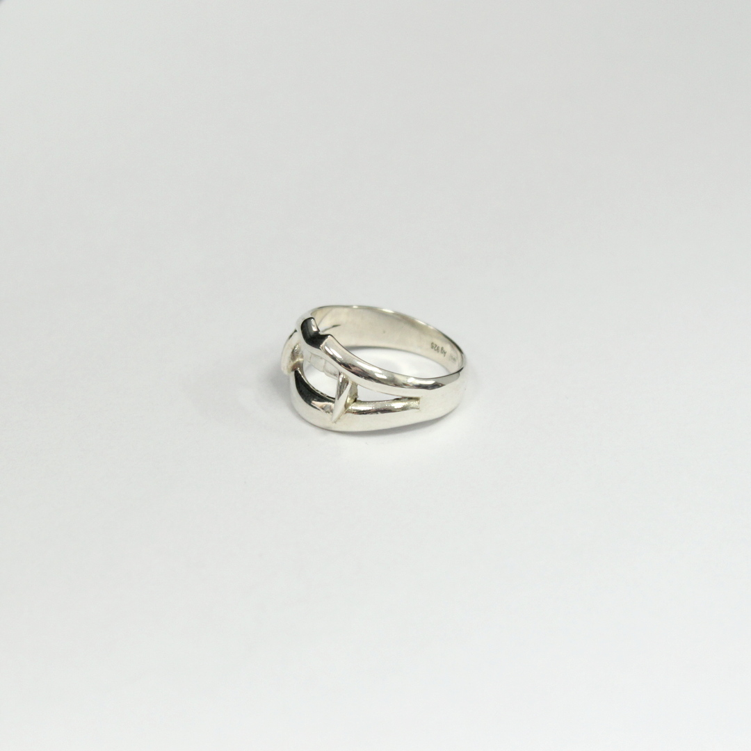 Серебряное кольцо «Вампир» 925 пробы